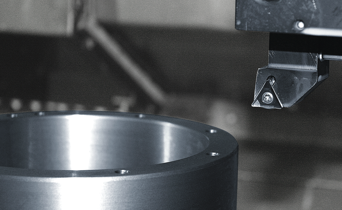 High positive indexable insert of ARNO for machining cast steel